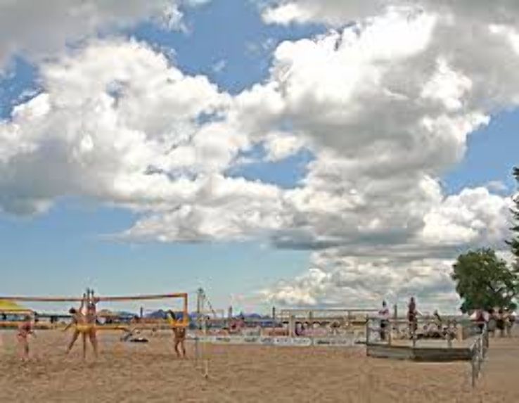 Ontario Beach Park Trip Packages