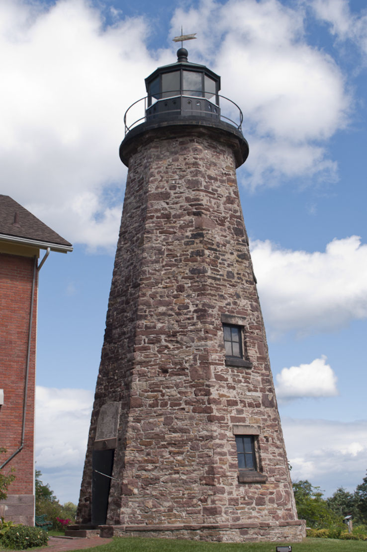 Charlotte - Genesee Lighthouse Trip Packages
