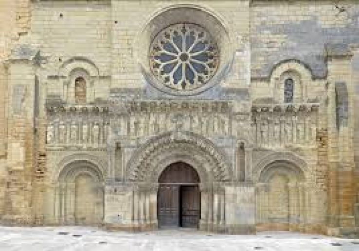 Saint-Medard Church Trip Packages