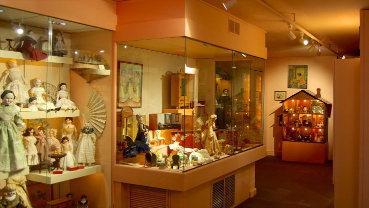 The National Museum of Toys and Miniatures Trip Packages