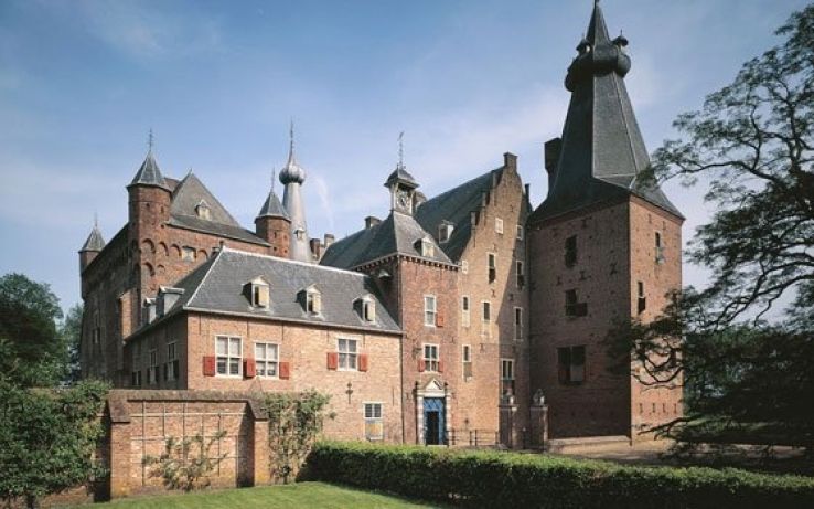 Doorwerth Castle Trip Packages