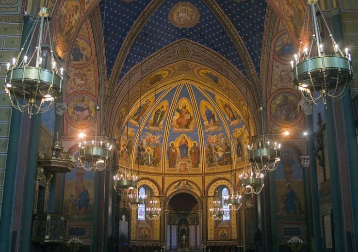 Agen  Cathedral  Trip Packages
