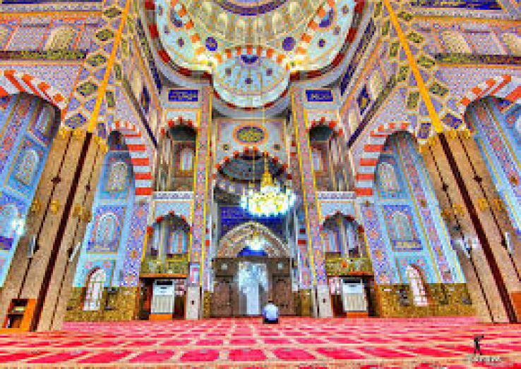 Jalil Khayat Mosque Trip Packages