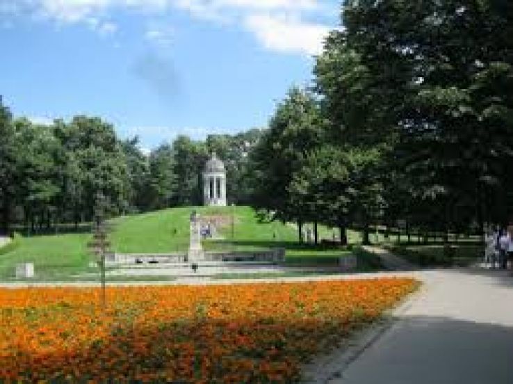 Nicolae Romanescu Park Trip Packages