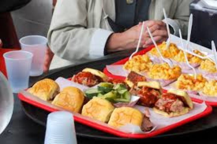 Sampling Syracuse Food Tours Trip Packages