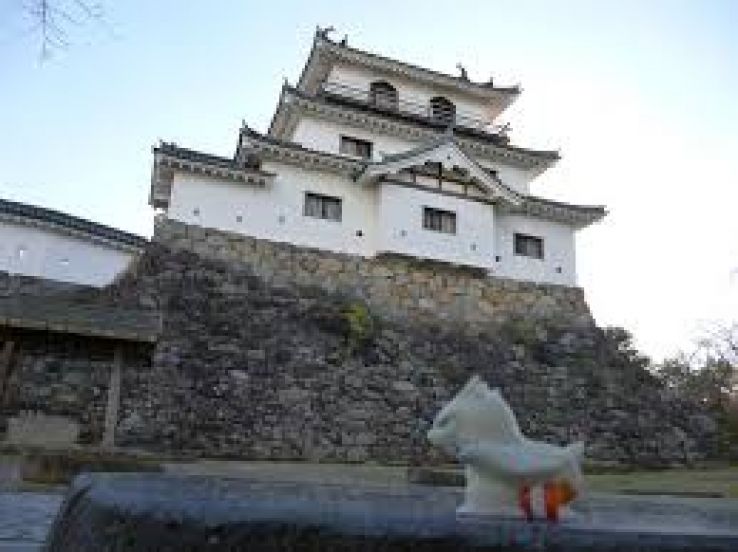 Shiroishi Castle Trip Packages