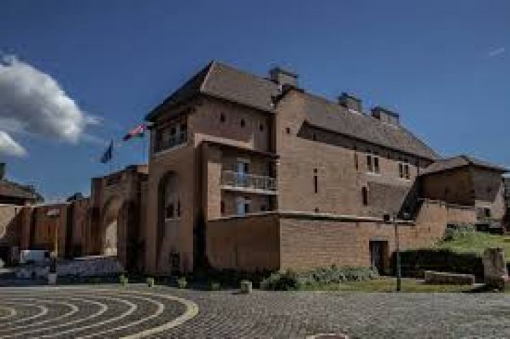 Christian Museum Trip Packages