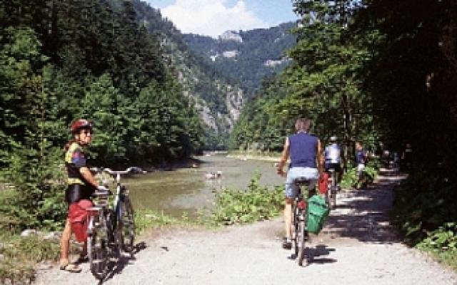 Cycling Trip Packages