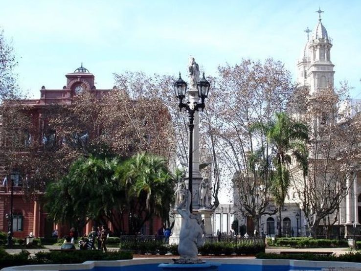 Plaza 25 de Mayo Trip Packages