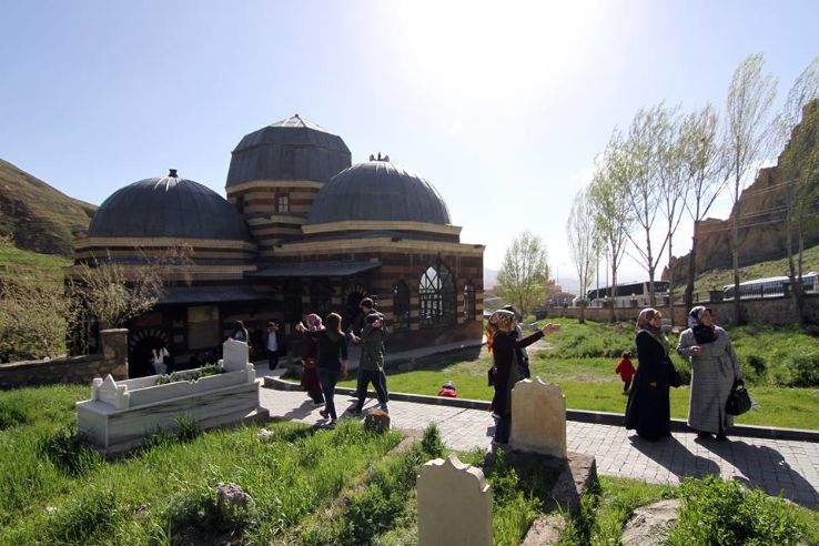 Hani Baba Turbesi Trip Packages