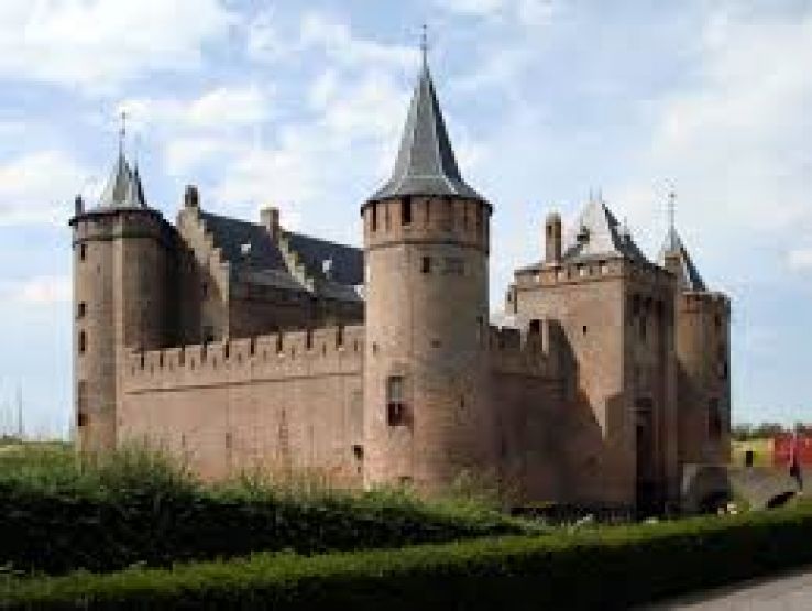 Muiden Castle Trip Packages