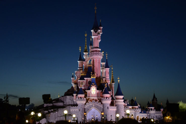 Magical Disneyland Tour Package for 6 Days 5 Nights from Hongkong