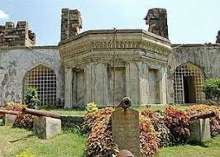 Kondapalli Fort Trip Packages