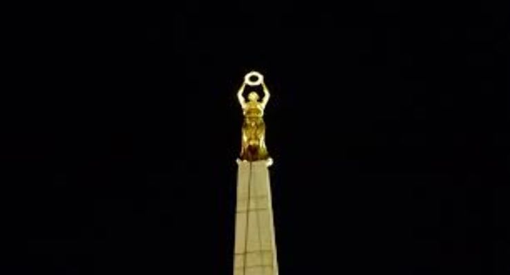 The Golden Lady Trip Packages