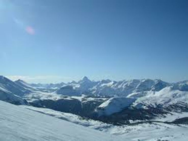 Sunshine Village Ski Resort  Trip Packages