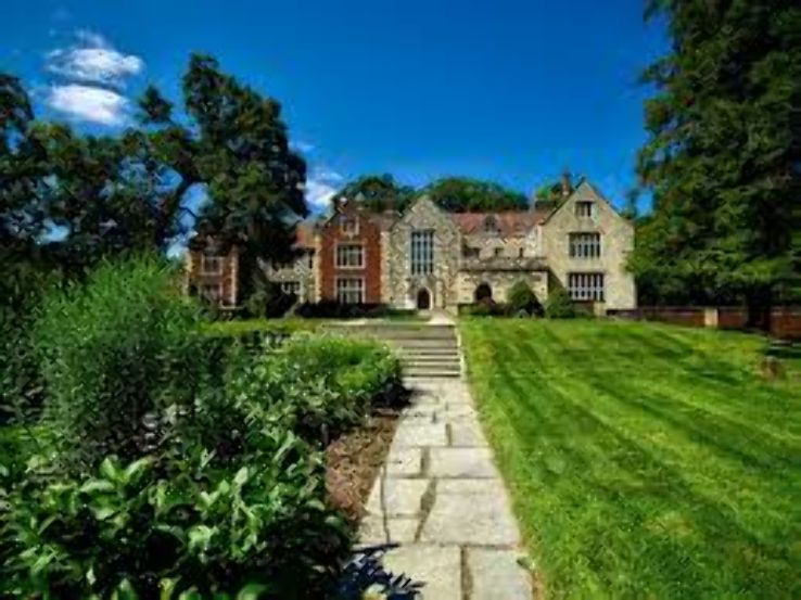 Salisbury House Trip Packages