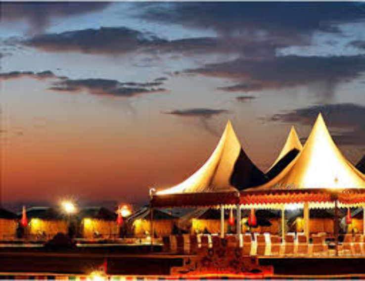 Rann Utsav and Handicraft shopping Trip Packages