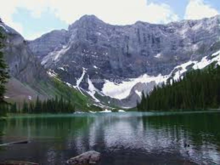 Peter Lougheed Provincial Park  Trip Packages