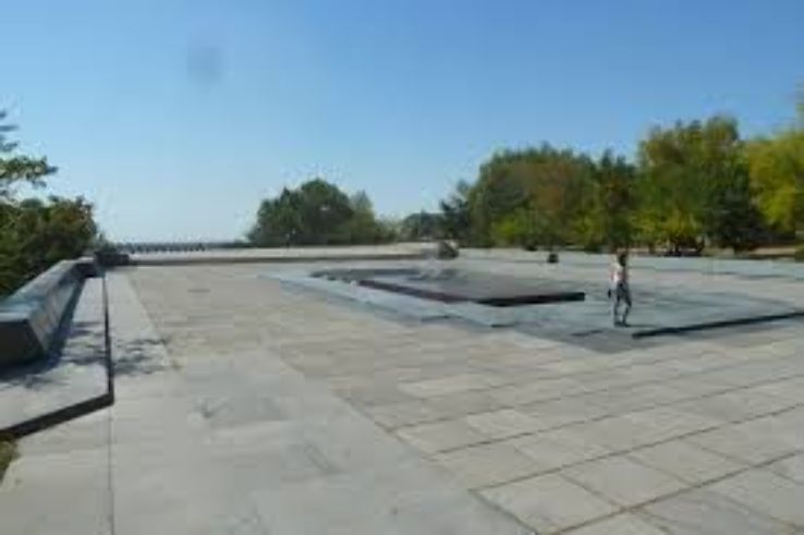 Victory Park Trip Packages