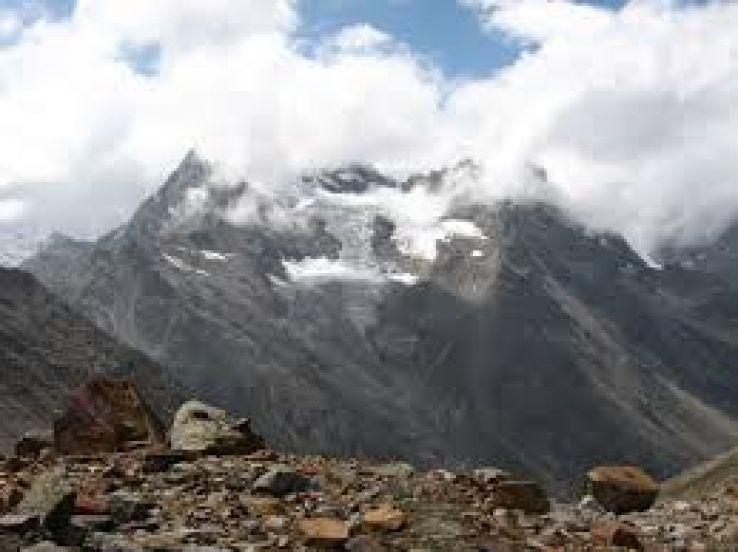 Pleasurable 3 Days Chandigarh to Manikaran Luxury Vacation Package