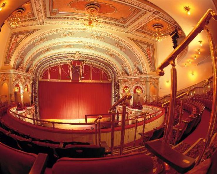 Fulton Theatre Trip Packages