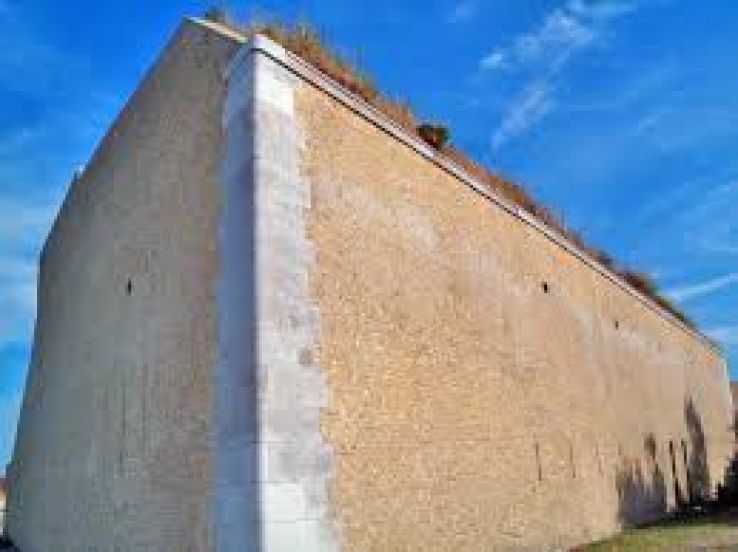 Fort Risban Trip Packages