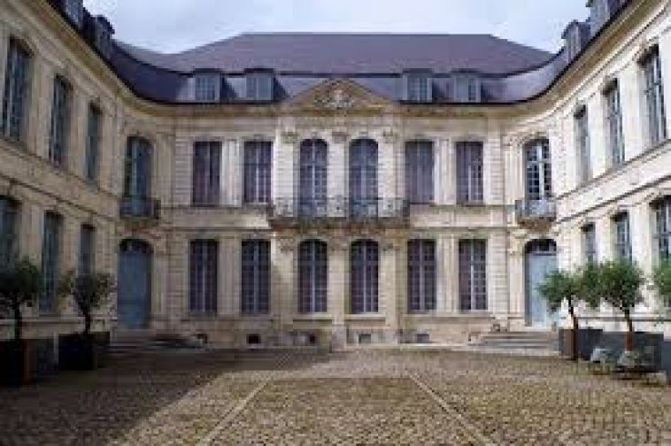 Musee de L hotel Sandelin Trip Packages