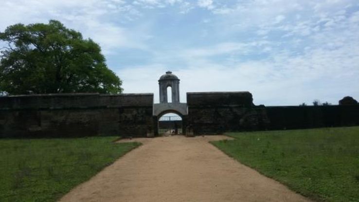 Dutch Fort Trip Packages