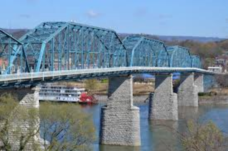 Walnut Street Bridge Trip Packages