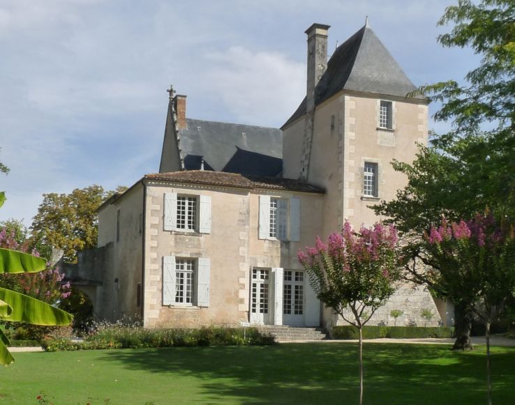 Beaulon Castle Trip Packages