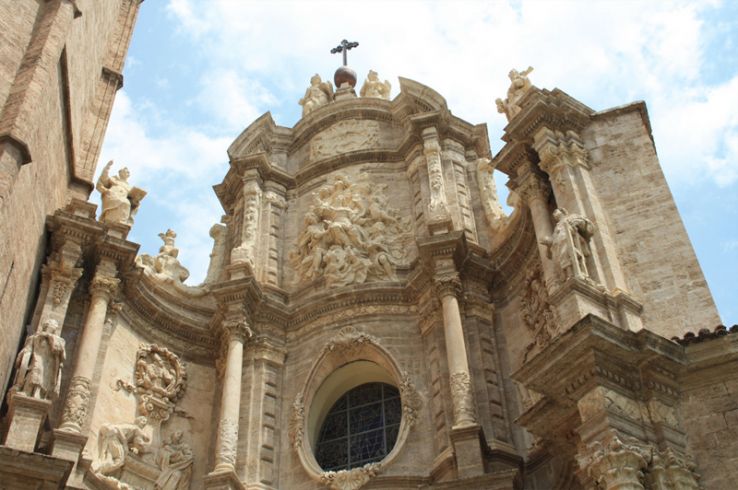 Valence Cathedral Trip Packages