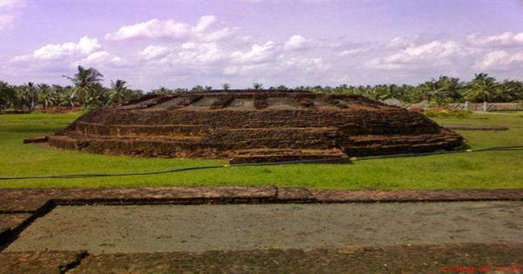 Adurru Trip Packages