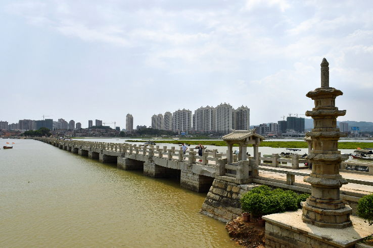 Luoyang Bridge Trip Packages