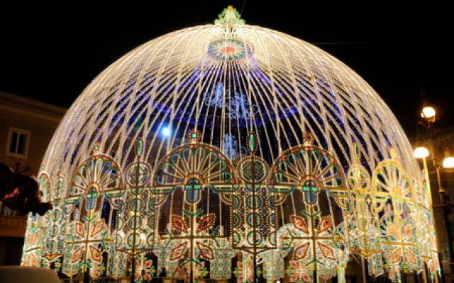 Be a Part of Festival of Lights Trip Packages