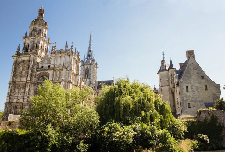 Evreux Cathedral Trip Packages