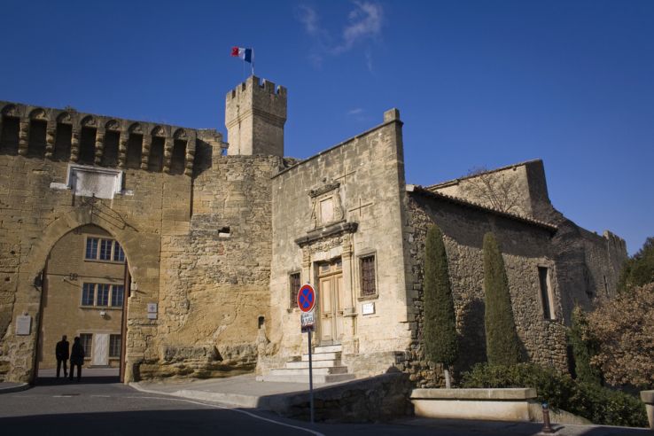 Chateau de lEmperi Trip Packages