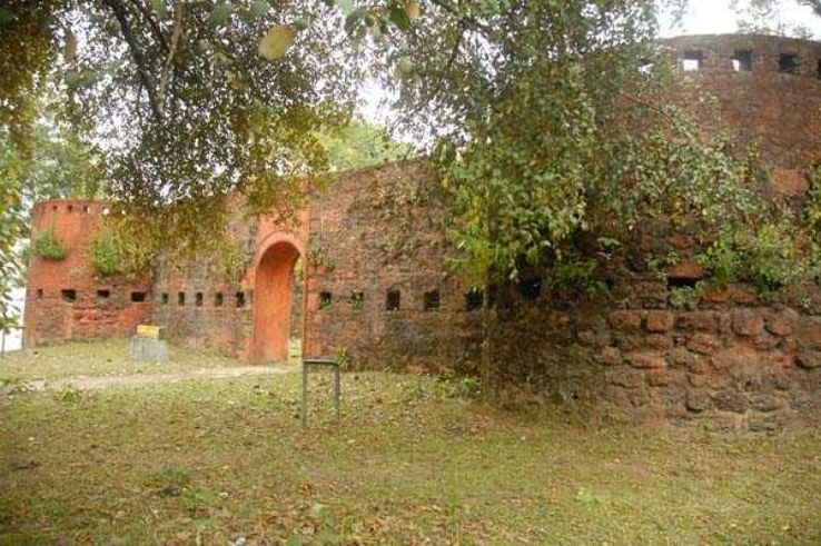 Badarpur Fort Trip Packages