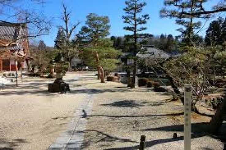 Eihoji Trip Packages