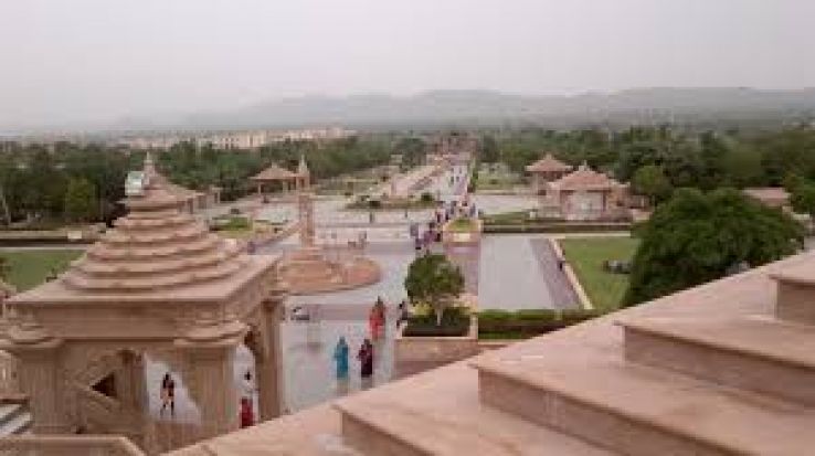 Nareli Jain Temple Trip Packages