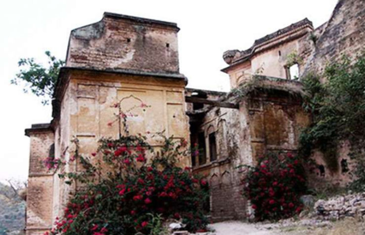 Gorkha Fort Trip Packages