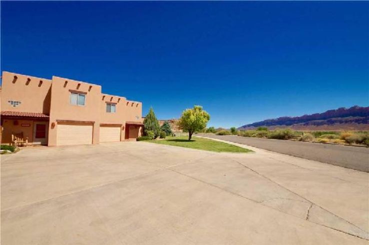 East Rock  Trip Packages