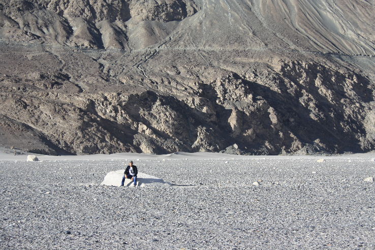 Experience 2 Days 1 Night Nubra Vacation Package