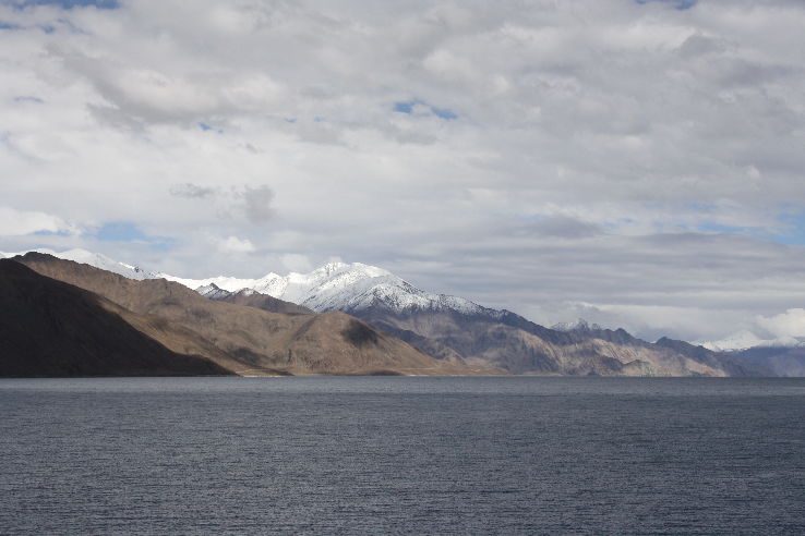5 Days 4 Nights Pangong, Nubra and Leh Hill Stations Tour Package
