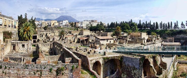 Herculaneum Trip Packages