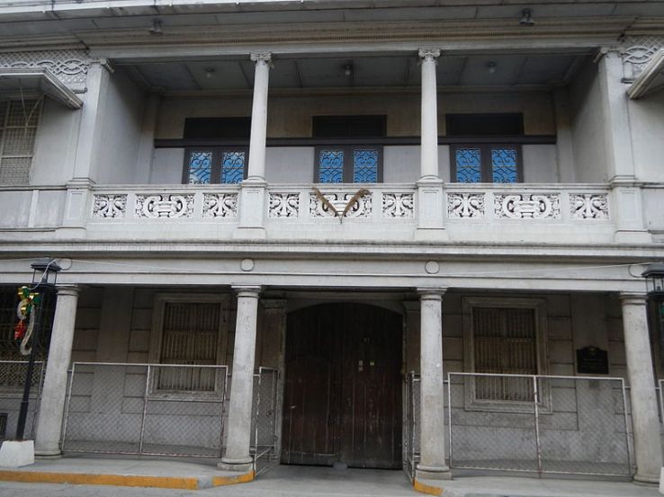 Hizon Singian House Trip Packages