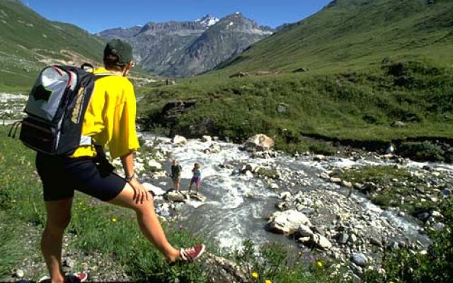 Hiking Through The Green Trails Trip Packages