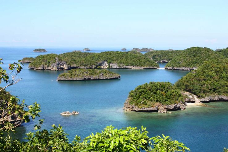 Hundred Islands National Park Trip Packages