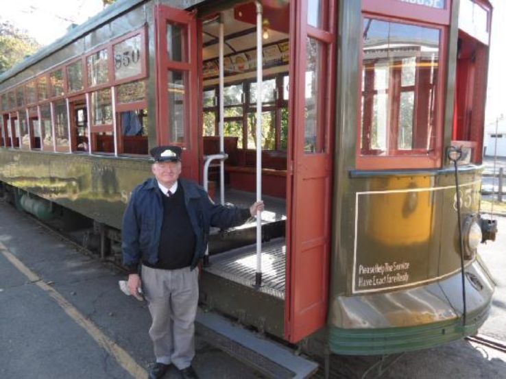 Shore Line Trolley Museum  Trip Packages