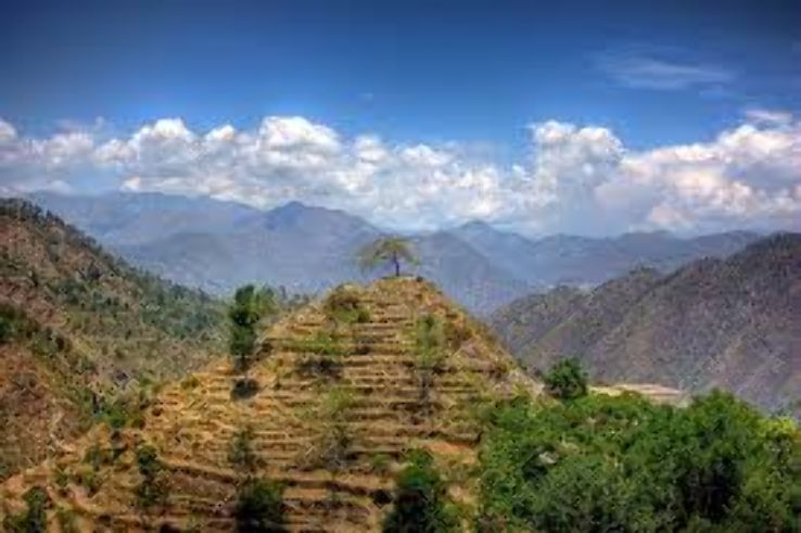 Khirsu Trip Packages