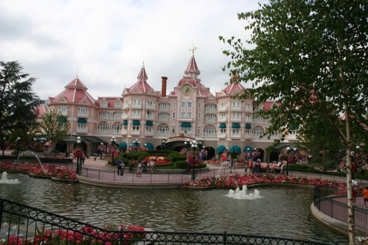 Disneyland Paris Trip Packages